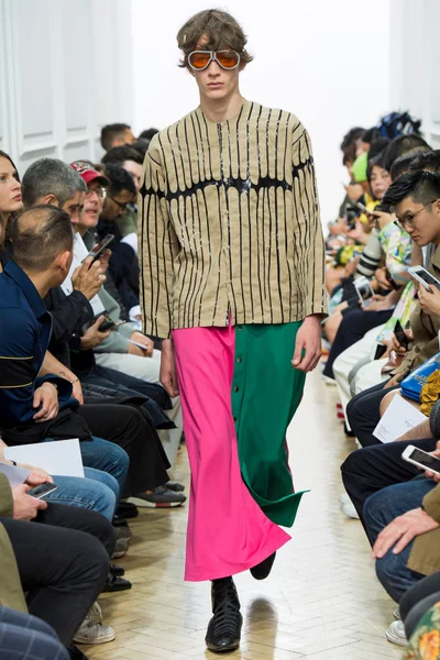 Look 34